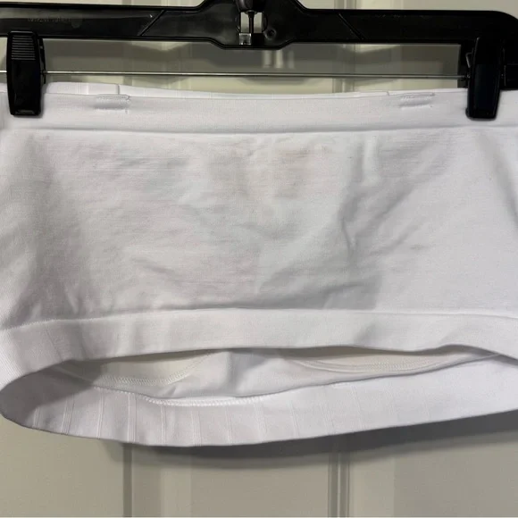 Shapermint Essentials White Bandeau - Picture 2 of 3